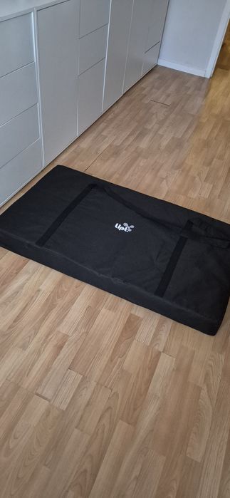 Saltea pentru masaj 200 x 120 cm – nefolosită, cu husă soft touch