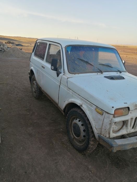 Нива 2121  не нахаду