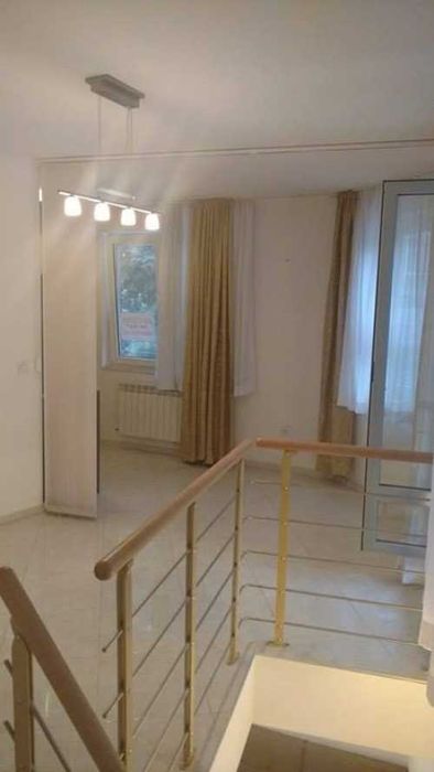 Тристаен ап Дианабад под наем