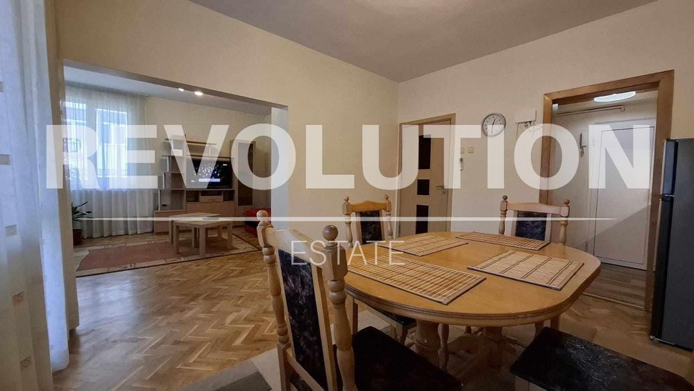 Дава се под наем Тристаен апартамент в Варна, Лятно кино Тракия - 100 кв.м за 600 € - Снимка #1