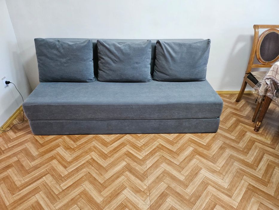 Продам раскладной диван