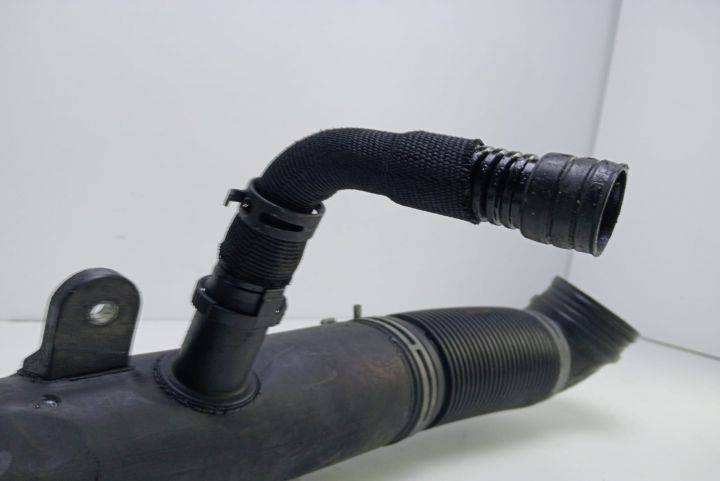 Furtun Intercooler  aer admisie 1K0129654AA Volkswagen VW Caddy a 3-a