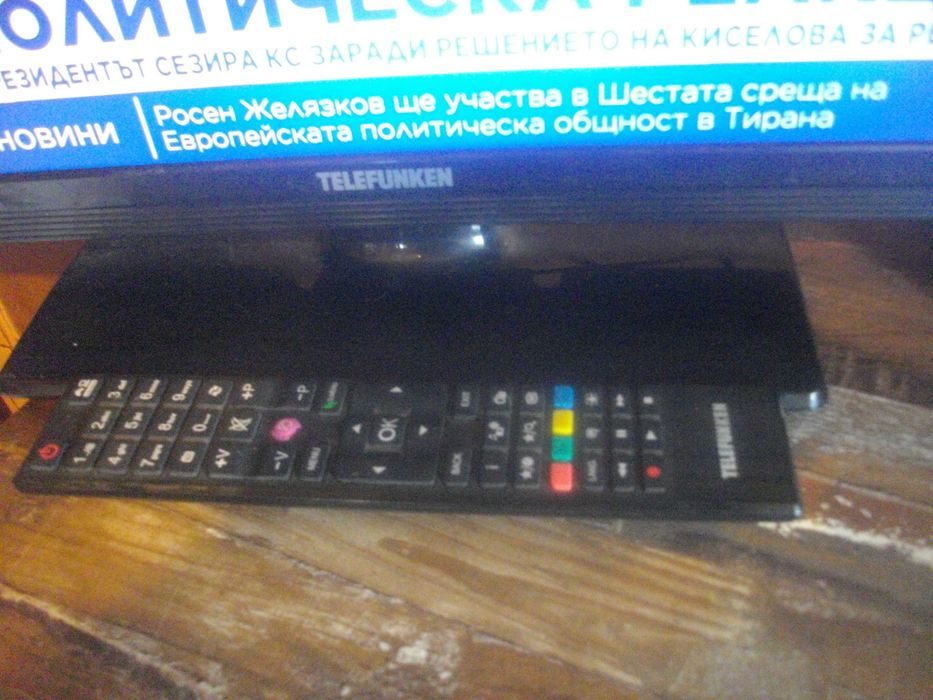 LED телевизор монитор 22" отличен TELEFUNKEN T22FX182LP с дистанционно