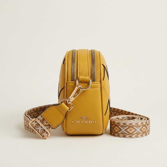 Нова италианска дамска чанта CHARRO CH6678-63 – Горчица