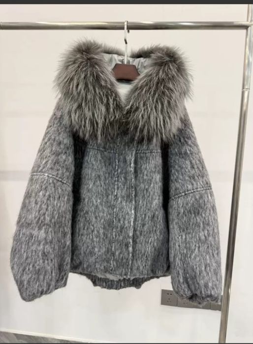 Продам новое пальто-пуховик!