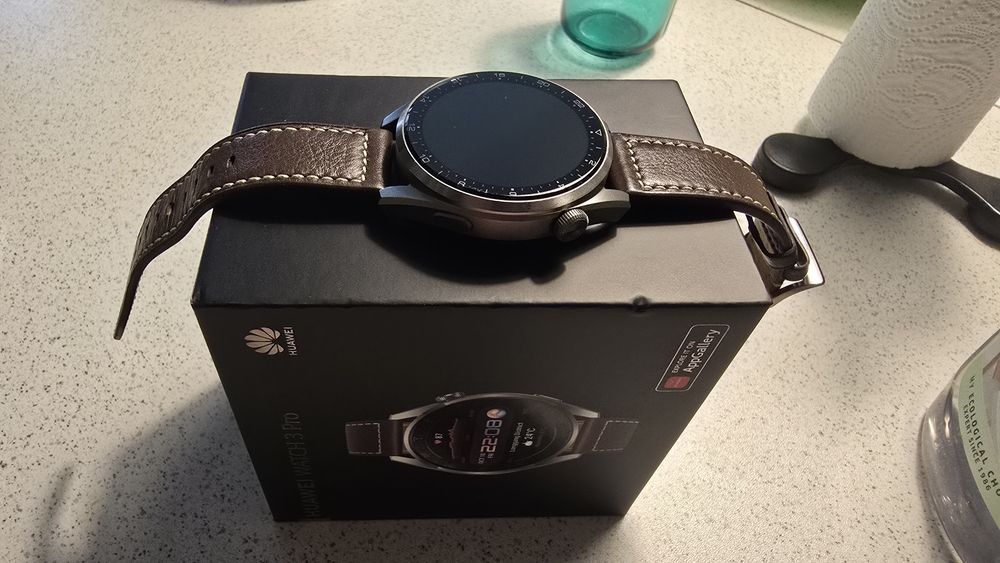 Huawei watch 3 pro в добро състояние