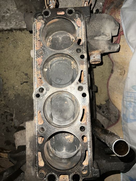 Блок Opel Vectra A 1.6