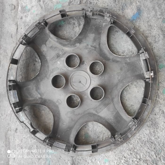 Продам колпаки R15 на Мазда