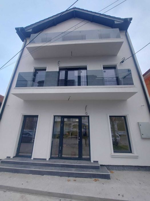 balustrada din inox cu sticla