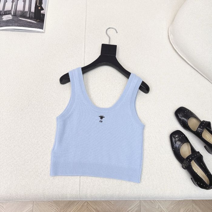 Пуловери C.h.a.n.e.l