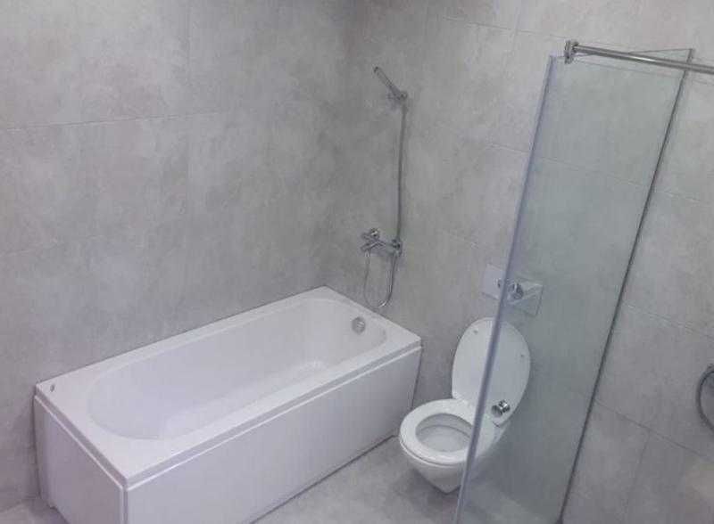 Дава се под наем Тристаен апартамент в София, Стрелбище - 95 кв.м за 518.67 € - Снимка #7
