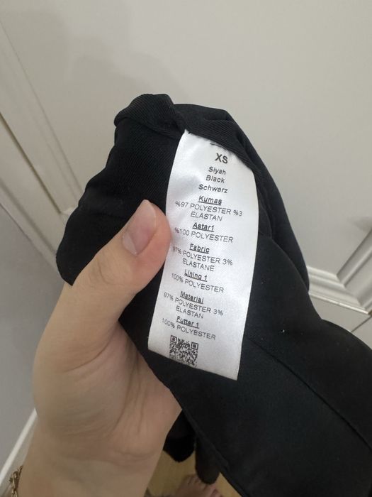 Черное вечернее платье