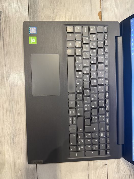 Lenovo V15 iwl-i7  8565u-16гб/512гб m.2 nvme/MX110