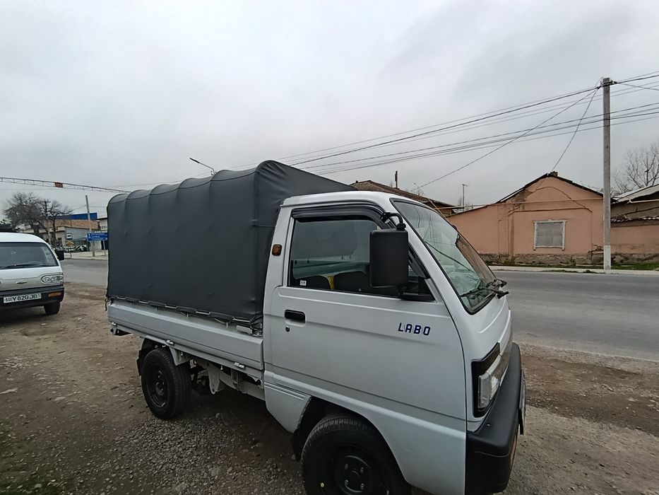 Labo sotiladi 8000$ kelishiladi