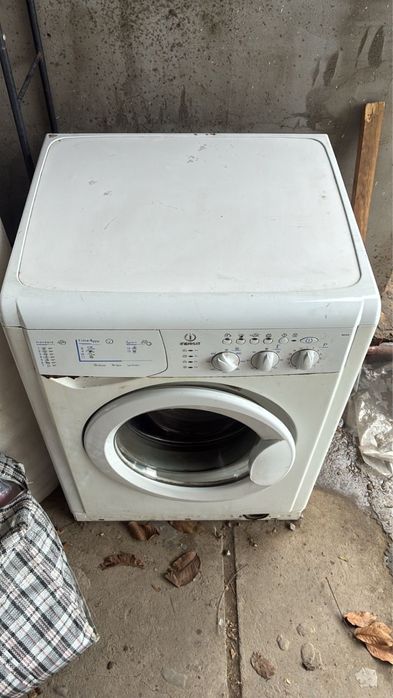 Стиральная машинка indesit