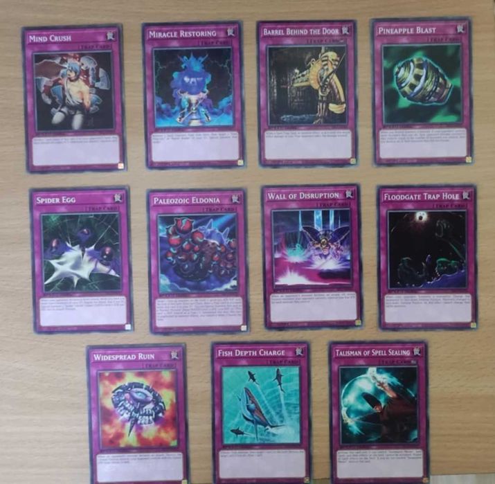 Продавам оригинални Ю Ги О карти част 2