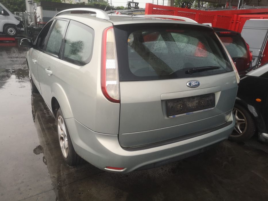 Dezmembrez ford focus 2 2005-2010