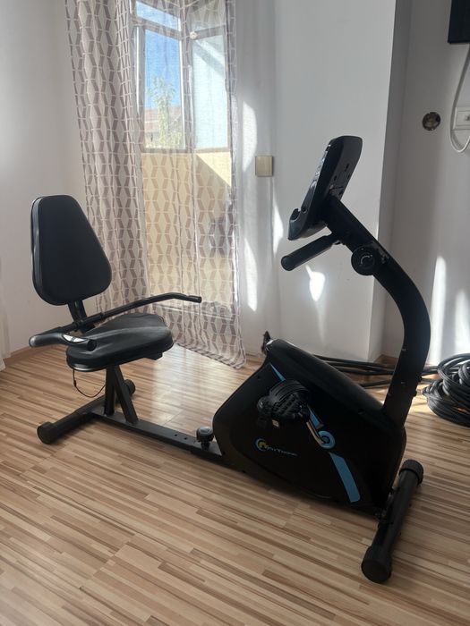 Bicicleta Magnetica orizontala FitTtonic 510R, display, 8 trepte