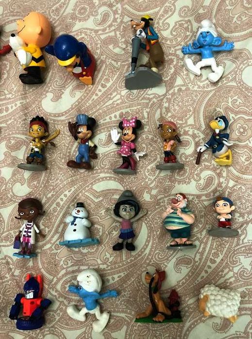 25 Figurine diverse