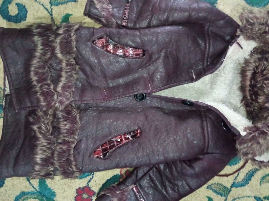 Продается куртки пальто