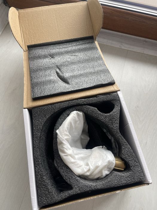 Baterie aurie cascada moderna