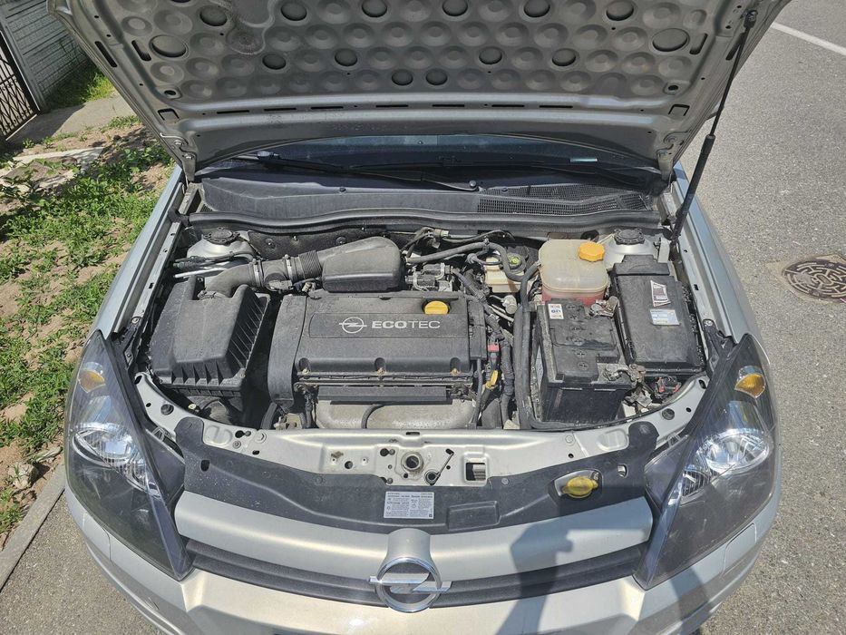 Vând Opel Astra h