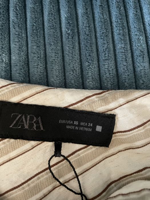 Елегантен топ на Zara