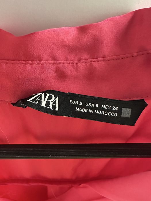 Дамски ризи ZARA , различни цветове