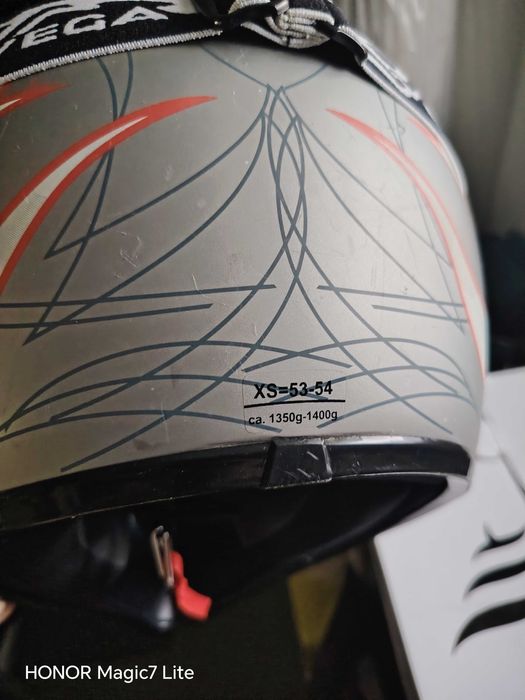 Каска за мотор DBG