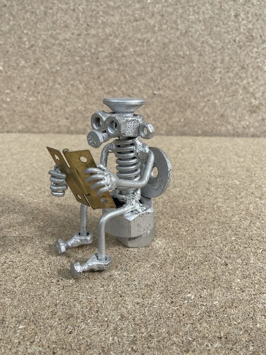 Статуэтки из железа