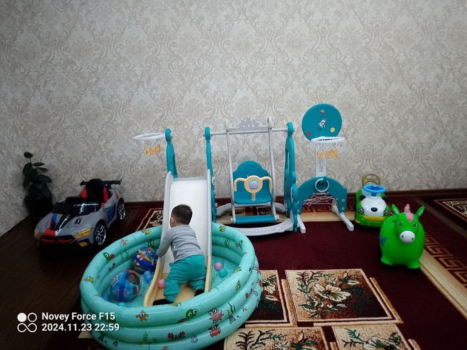 Большая детская площадка – отличный вариант организации безопасной игр