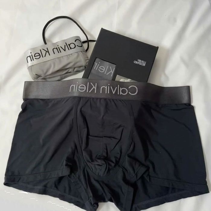 Трусы Calvin Klein