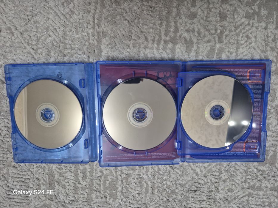 Продам игровые диски  для  пс5 приставка консоль