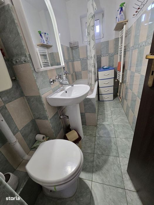 Inchiriere apartament ,Alexandru Cel Bun.Contract Anaf,300 euro