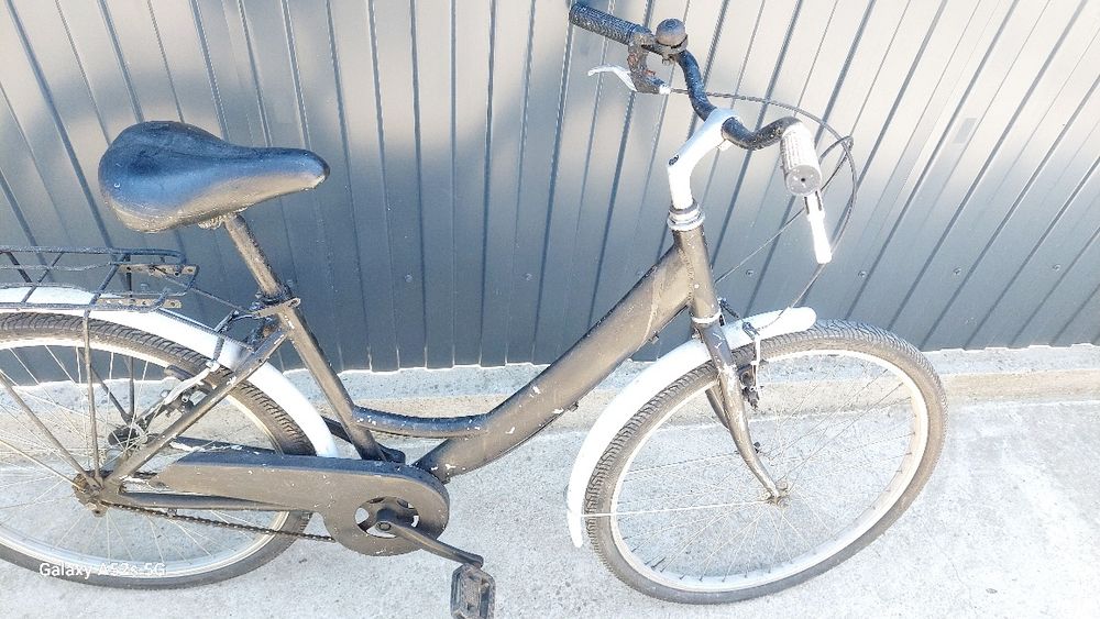 Bicicleta damă stare bună.