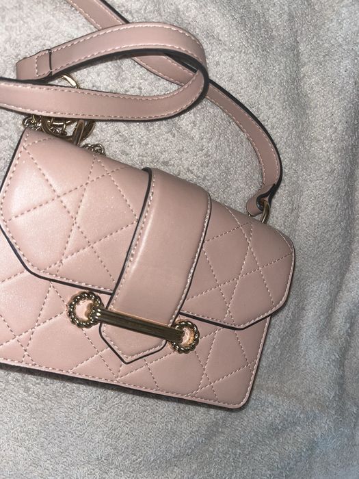 Розова чанта нова