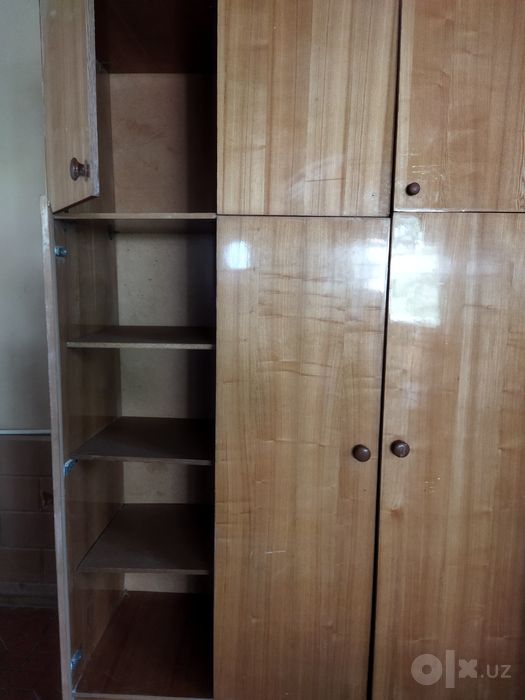 Продается вещевой шкаф с антресолью