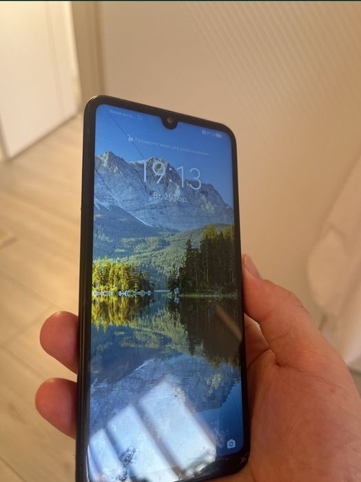 Продам Huawei P30lite
