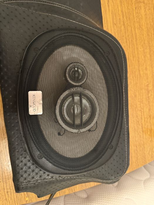 Комплект для Матиза колонки и усилитель