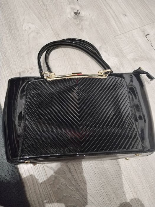 Genți dama noi piele naturala