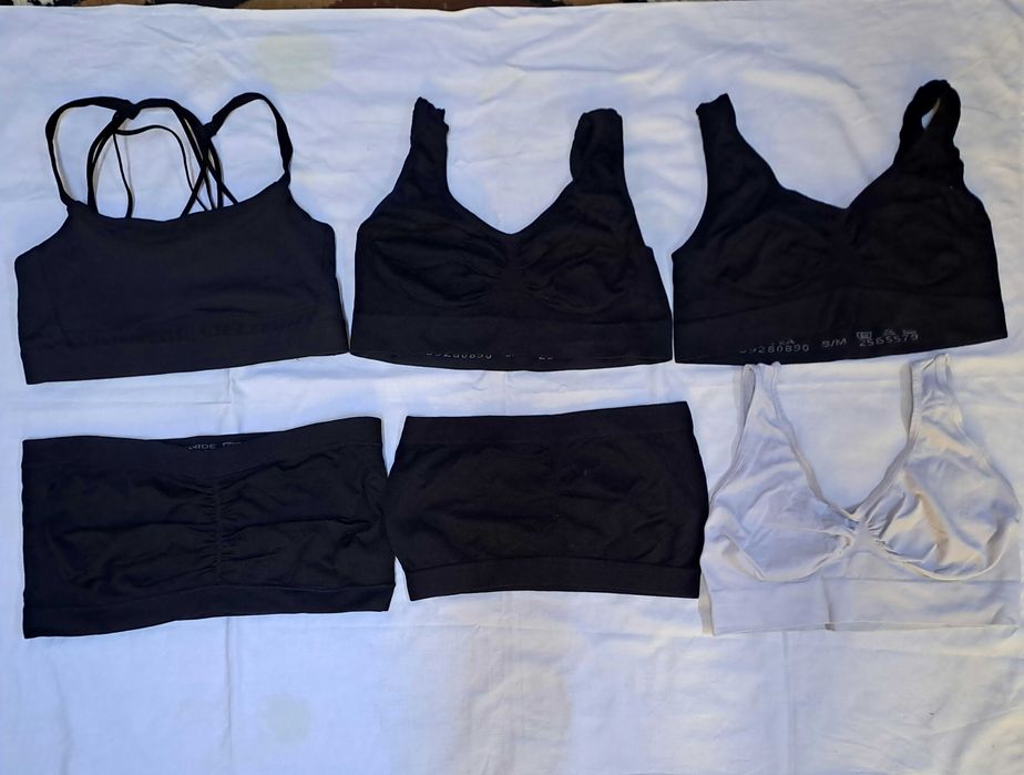 Bustiere 20 lei toate