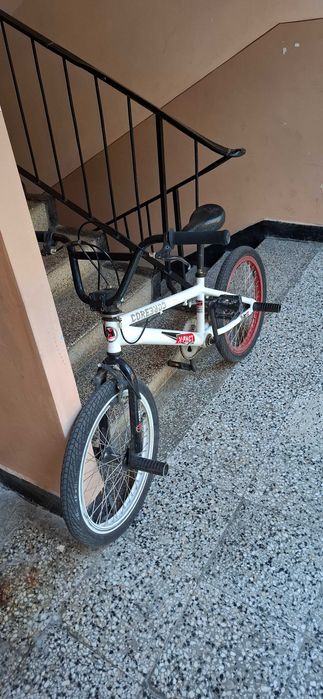 Колело BMX .....