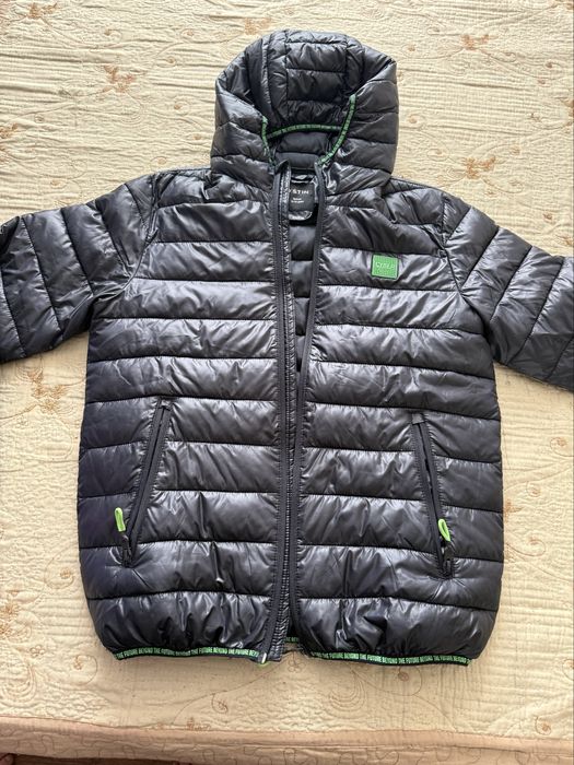 Продам куртку весна осень