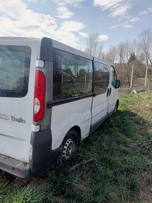 Renault  trafic 2.0dci