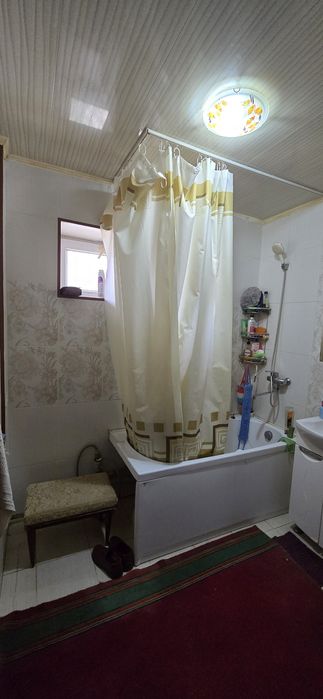 Продаётся трёхкомнатная квартира