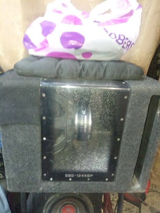 Продам сабуфер...