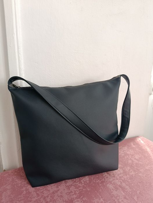 Дамски чанти и комплекти