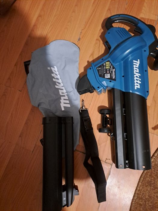 Vând makitta cordless blower vacum