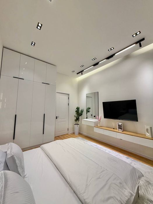 Продается 3х комнатная квартира в ЖК Oq Saroy Deluxe, МирзоУлугбек