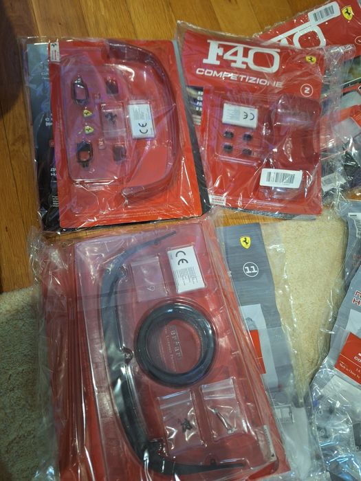 Ferrari F40 LM 1/8 Fizi